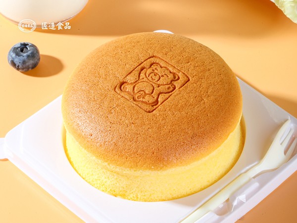 软萌萌牛乳蛋糕